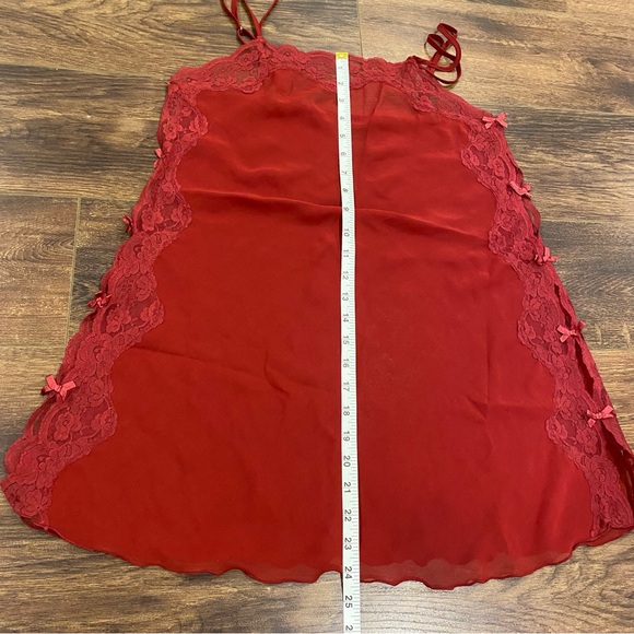 Vintage sheer nightie - Picture 9 of 10